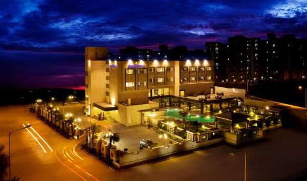 Golden Tulip BDI Club and Suites Bhiwadi